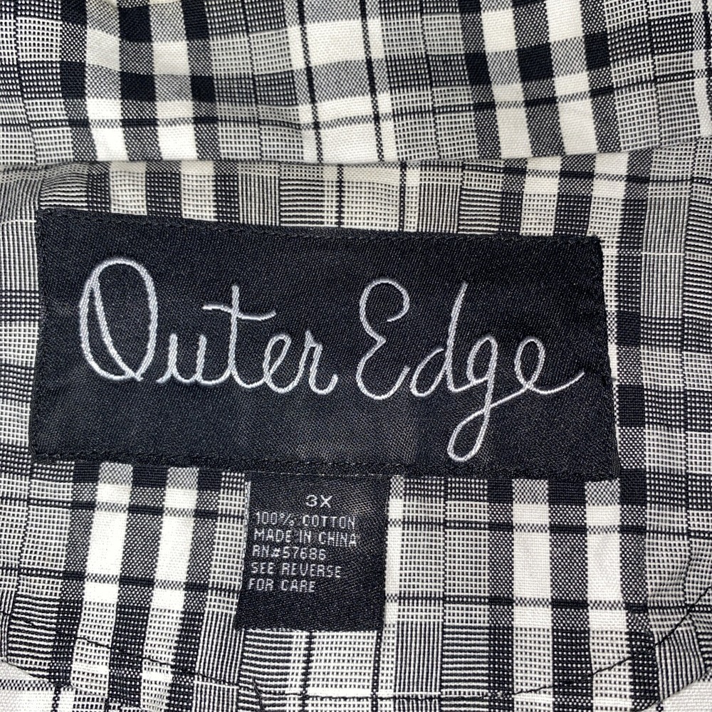 2 Outer Edge Women's Shirt Plus Size 3X Plaid Red Black White Button Up Pockets - Picture 5 of 10